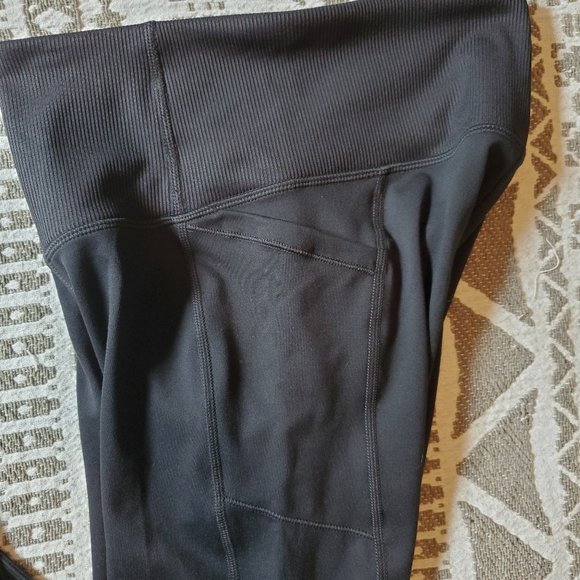 Women's Contour Flex Ultra High-Rise 7/8 Leggings - All in Motion - Picture 6 of 6